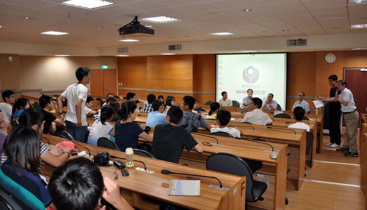 万象城官网师生与台湾科技大学师生交流